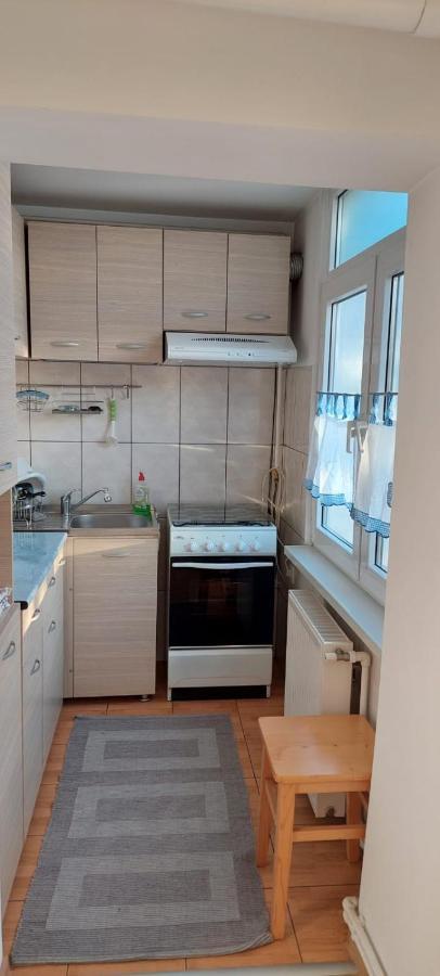 Fely Room Petroşani Exterior foto